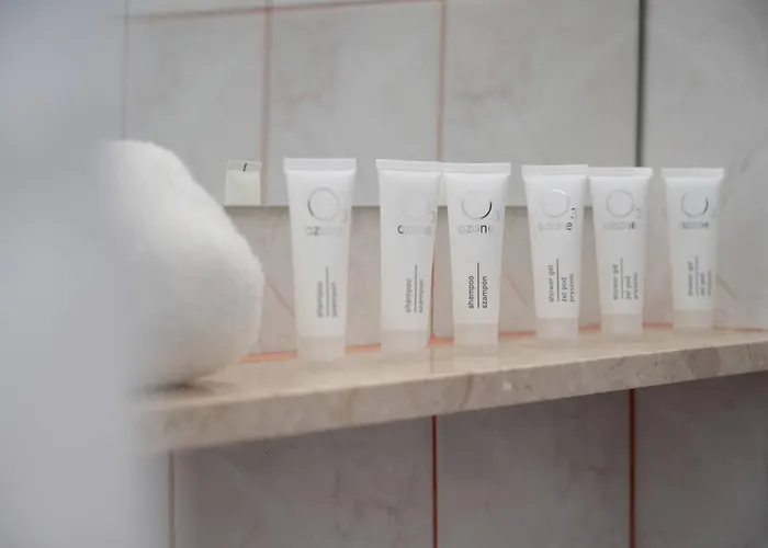 Bright & Spacious For 6 People With The River View By Reenters Apartamento *