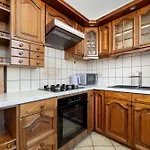 Bright & Spacious For 6 People With The River View By Reenters *