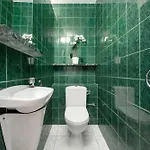 Apartment Bright & Spacious For 6 People With The River View By Reenters Breslau