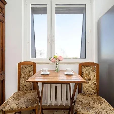 Bright & Spacious For 6 People With The River View By Reenters Apartament Wrocław